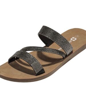 NWOT Alpine Swiss Metallic Studded Rhinestone Sandals